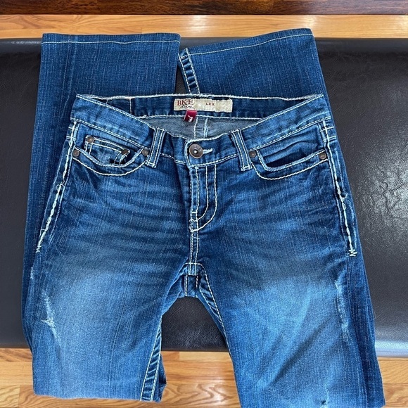 BKE Lexi flare boot jean in a size 26 white stitching western rodeo rocker - Picture 6 of 16